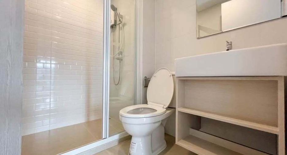 For rent studio condo in Wang Thonglang, Bangkok