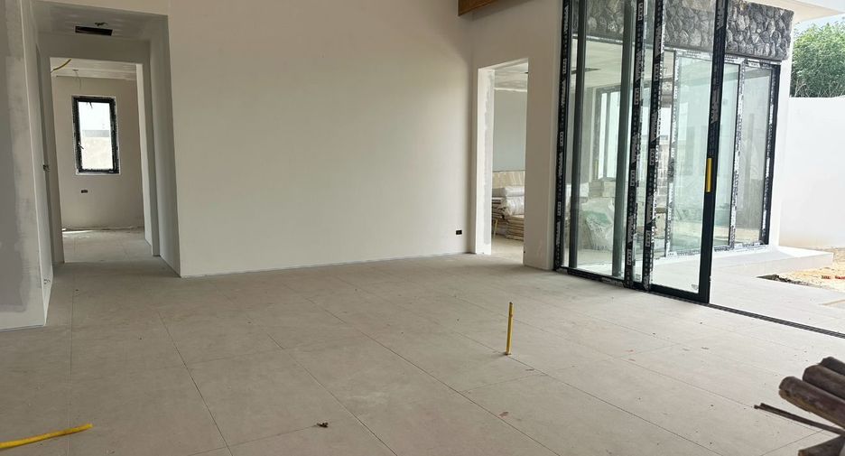 For sale 3 bedrooms villa in Thalang, Phuket