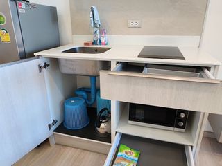 Condo en alquiler de 1 habitaciones en Khlong Toei, Bangkok