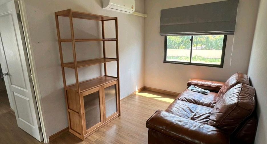 For sale and for rent 4 bedrooms house in Khan Na Yao, Bangkok