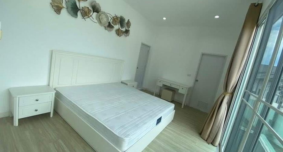 For rent 5 bedrooms house in Mueang Phuket, Phuket