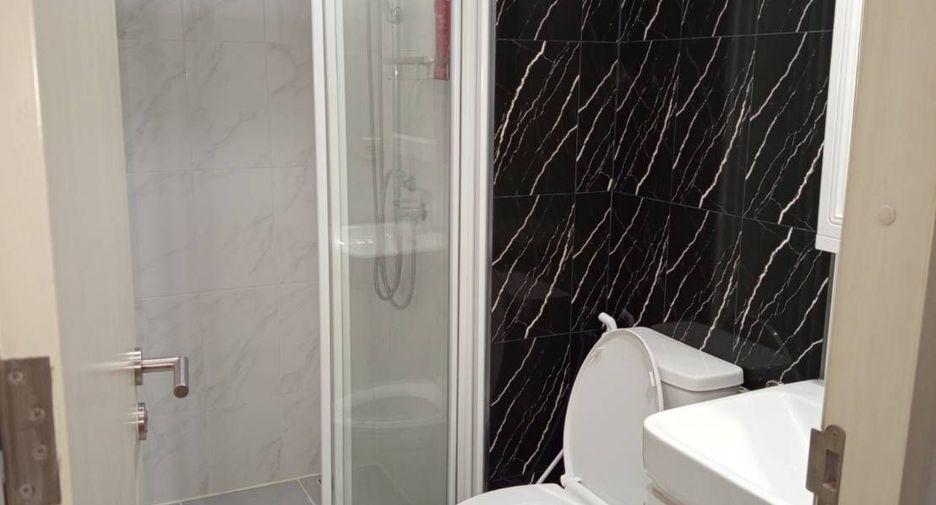 For rent studio condo in Sathon, Bangkok