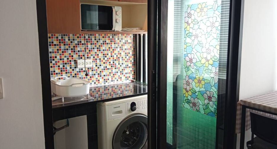 For rent studio condo in Sathon, Bangkok
