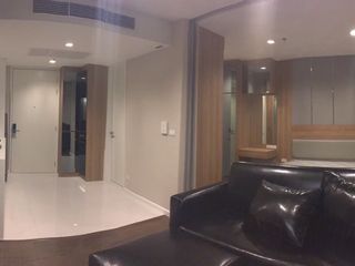 Condo en alquiler de 1 habitaciones en Sathon, Bangkok