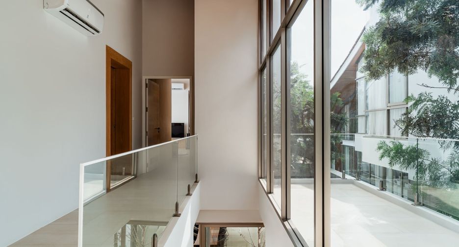 For sale 4 bedrooms villa in Thalang, Phuket