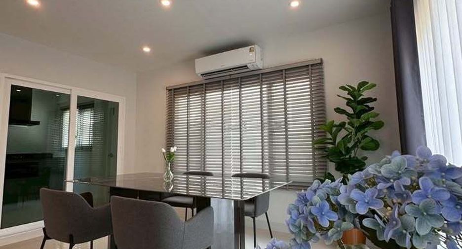 For rent 3 bedrooms house in Mueang Phuket, Phuket