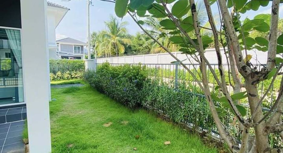 For rent 3 bedrooms house in Mueang Phuket, Phuket