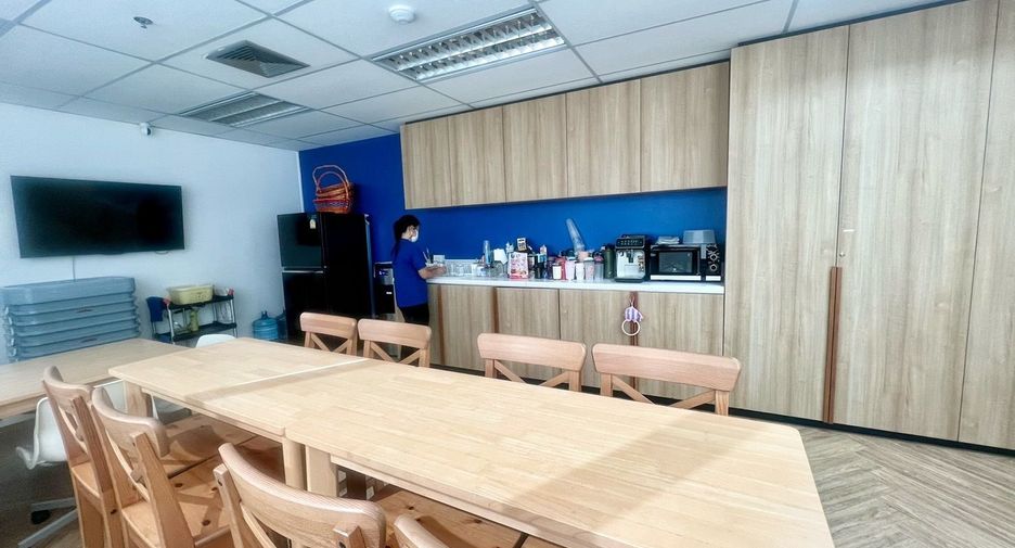 For rent office in Watthana, Bangkok