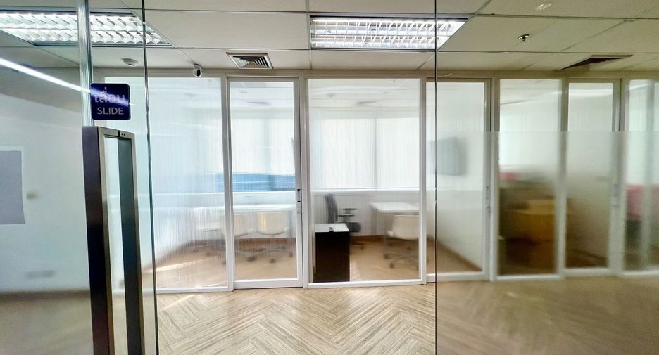 For rent office in Watthana, Bangkok