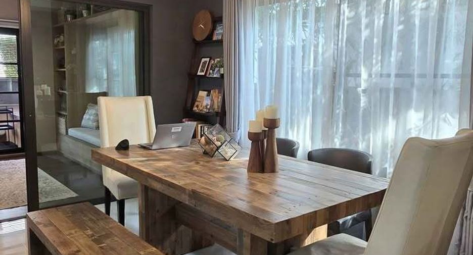 Casa en alquiler de 4 habitaciones en Bang Phli, Samut Prakan