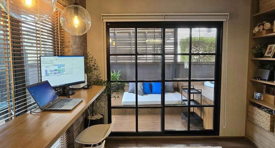 Casa en alquiler de 4 habitaciones en Bang Phli, Samut Prakan