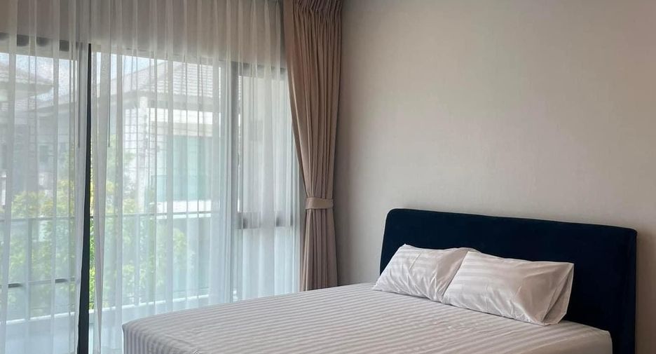 Casa en alquiler de 5 habitaciones en Bang Phli, Samut Prakan