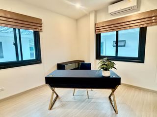 For rent 4 bedrooms house in Mueang Phuket, Phuket