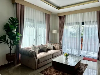 For rent 4 bedrooms house in Mueang Phuket, Phuket