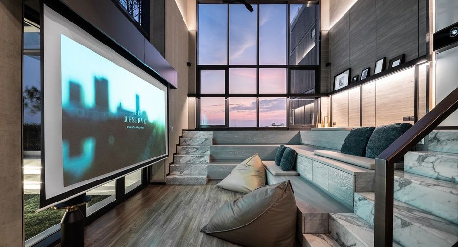 For rent and for sale 1 bed condo in Phaya Thai, Bangkok