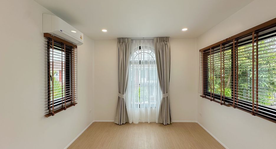 Haus zur Miete mit 3 Zimmer in Mueang Phuket, Phuket