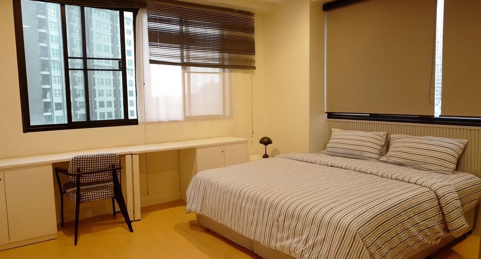 For rent 1 bed condo in Watthana, Bangkok