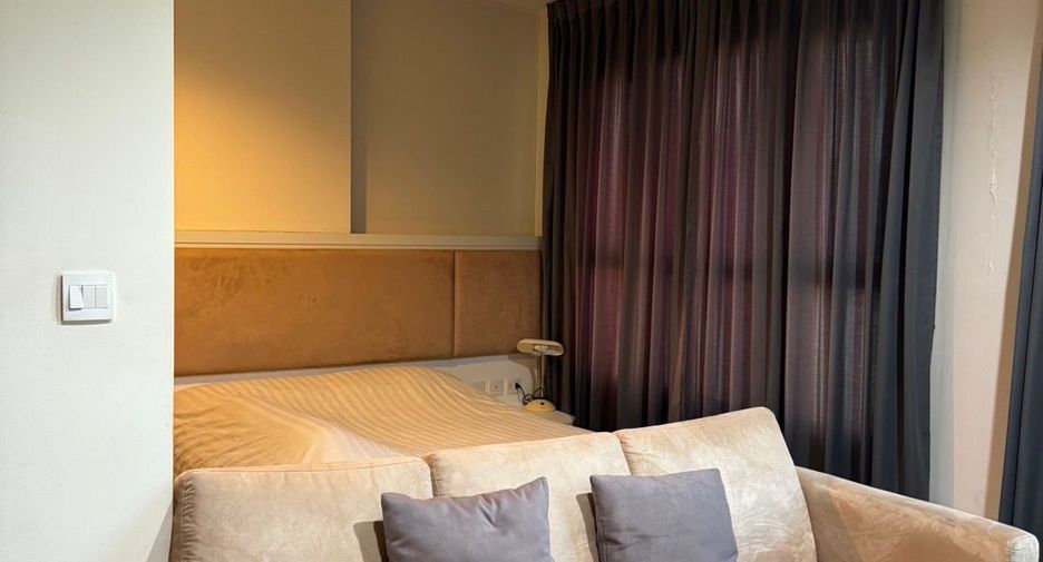 For sale 1 bed condo in Phaya Thai, Bangkok