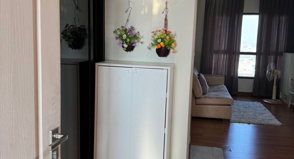 For sale 1 bed condo in Phaya Thai, Bangkok