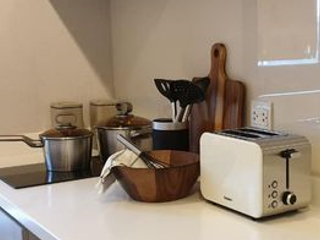 Аренда 2 спальни кондо в Банг Пхлат, Бангкок