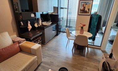 Condo en venta y en alquiler de 1 habitaciones en Khlong Toei, Bangkok
