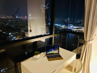 For rent 2 bedrooms condo in Khlong San, Bangkok