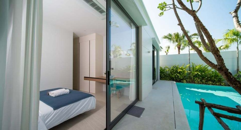 For rent 4 bedrooms villa in Mueang Phuket, Phuket