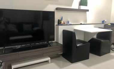 Продажа и аренда 1 кровать кондо в Пхра Кханонг, Бангкок