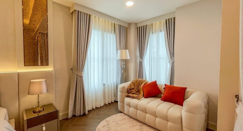 For rent 4 bedrooms house in Saphan Sung, Bangkok