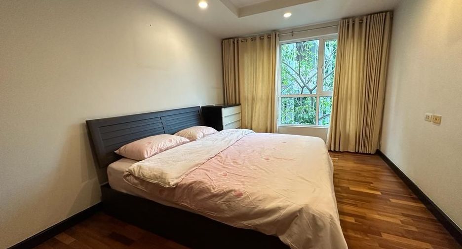 For sale 2 bedrooms condo in Watthana, Bangkok
