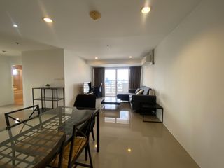 Apartamento en alquiler de 2 habitaciones en Khlong Toei, Bangkok