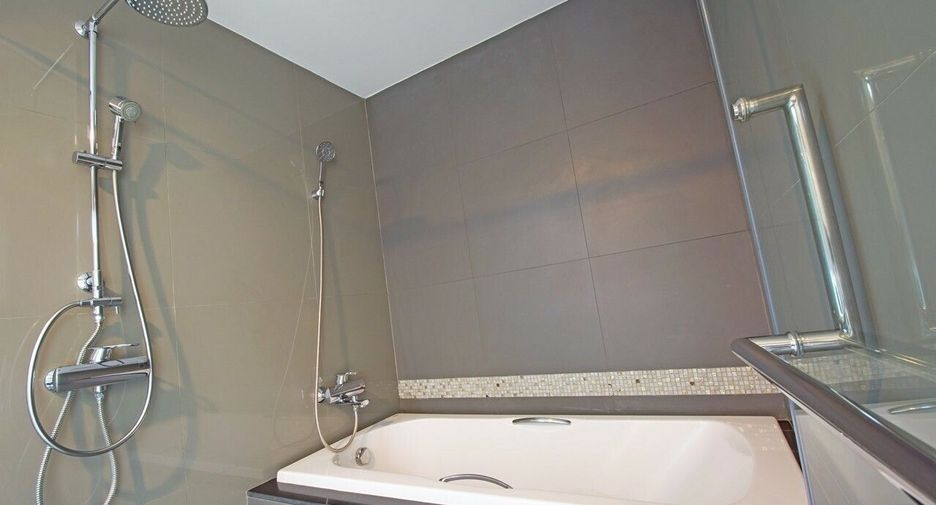 Wohnung zum Kauf und zur Miete mit 1 Zimmer in Khlong Toei, Bangkok