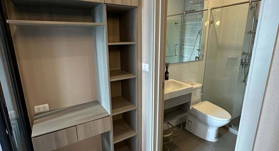 For rent 2 ベッドルーム condo in Khlong Toei, Bangkok