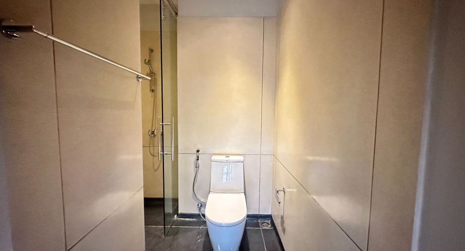 Apartment zur Miete mit 3 Zimmer in Watthana, Bangkok