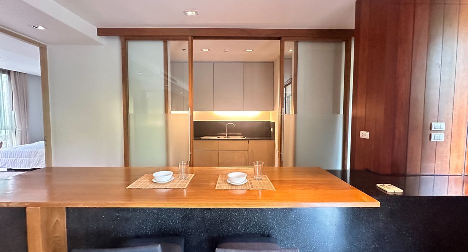 Apartment zur Miete mit 3 Zimmer in Watthana, Bangkok