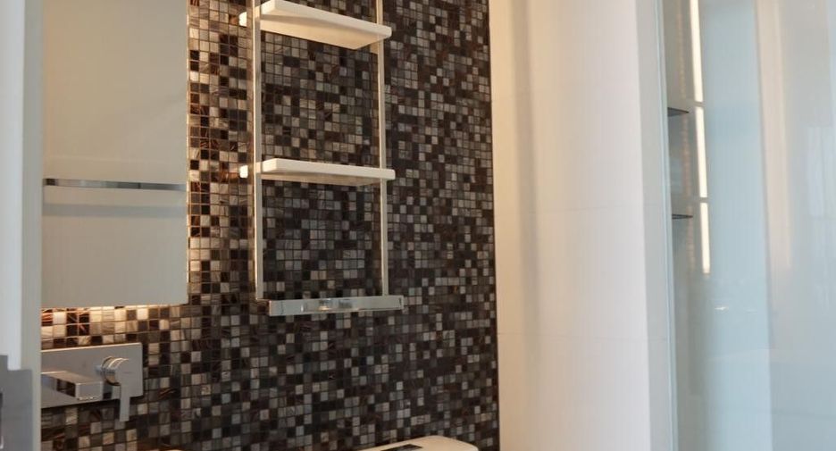 Продажа 1 кровать кондо в Кхлонг Тоеи, Бангкок