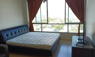 Condo en alquiler de 1 habitaciones en Yan Nawa, Bangkok