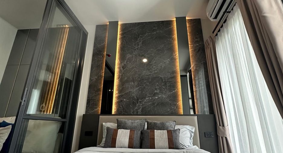 Wohnung zur Miete mit Studio in Khlong Toei, Bangkok