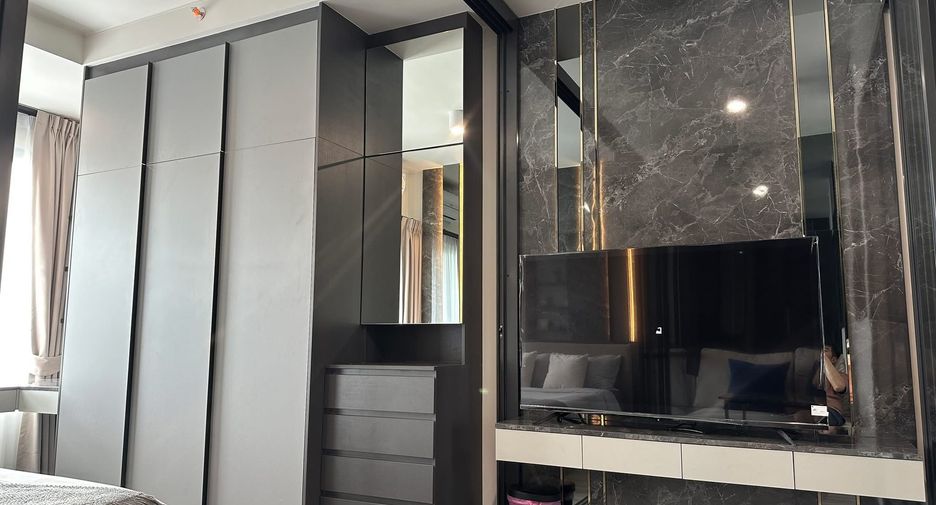 Wohnung zur Miete mit Studio in Khlong Toei, Bangkok