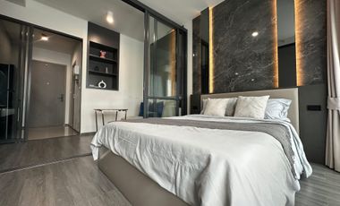 For rent studio condo in Khlong Toei, Bangkok