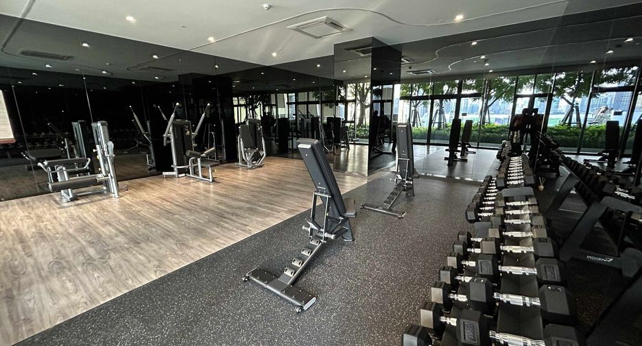 For rent 1 bed condo in Khlong Toei, Bangkok
