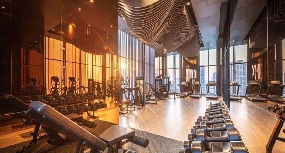 For rent 1 bed condo in Watthana, Bangkok