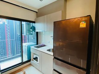 For rent 1 bed condo in Huai Khwang, Bangkok