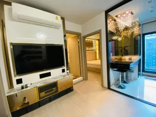 For rent 1 bed condo in Huai Khwang, Bangkok