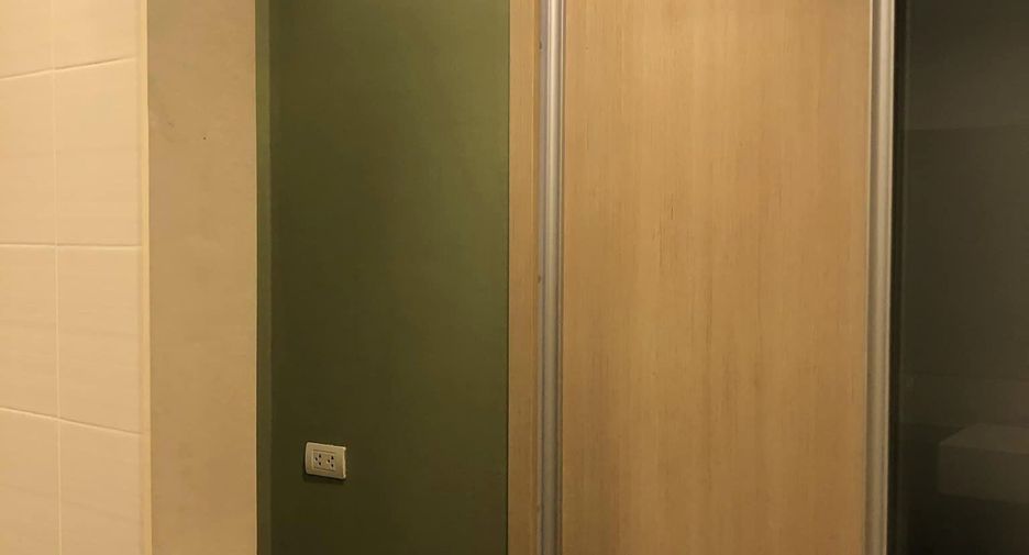 For rent 1 bed condo in Huai Khwang, Bangkok