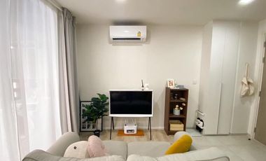 Condo en alquiler de 1 habitaciones en Phra Khanong, Bangkok