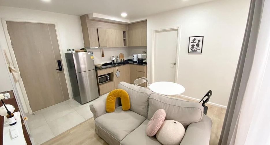For rent 1 bed condo in Phra Khanong, Bangkok