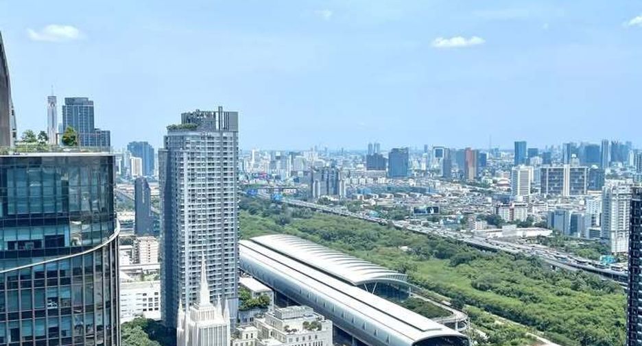 For rent 1 bed condo in Watthana, Bangkok