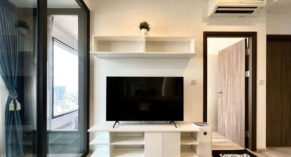 For rent 1 bed condo in Watthana, Bangkok
