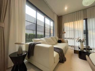 For rent 4 bedrooms house in Bang Kapi, Bangkok